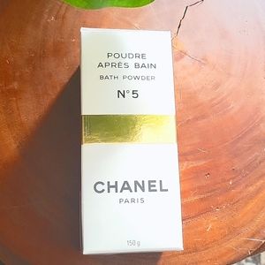 Brand New Vintage CHANEL Sealed Bath Powder
